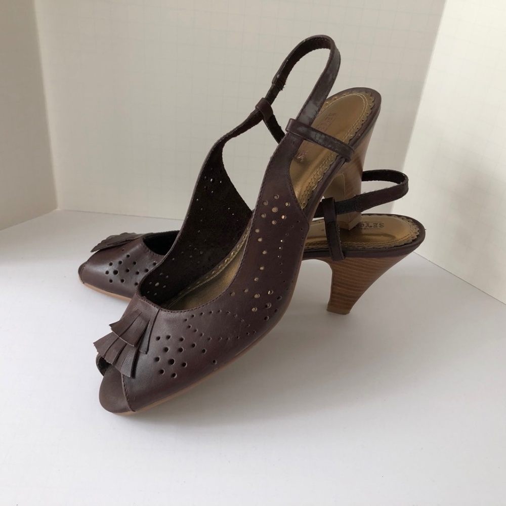 Seychelles - high heeled sling back in brown leather size 9